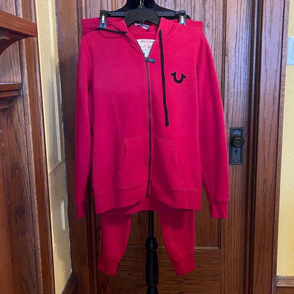 True Religion Bold Red Jogger Set with Logo Accents Size L